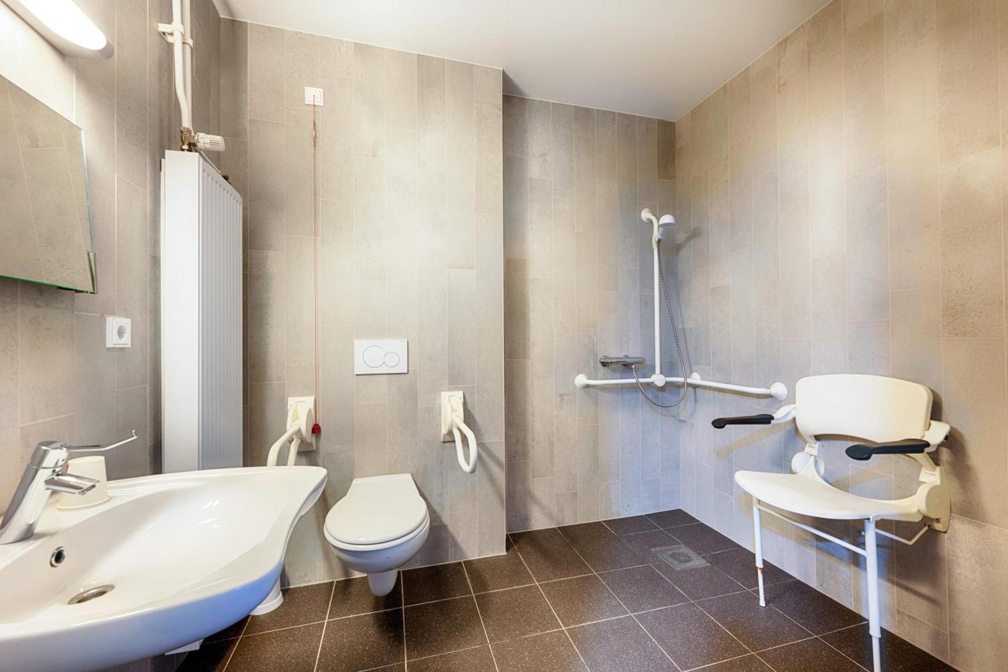 B&B Hotel Amsterdam-זנדאם מראה חיצוני תמונה